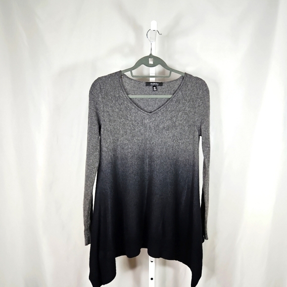 Saks Fifth Avenue Cashmere Gray Sweater Size XS - Picture 1 of 6